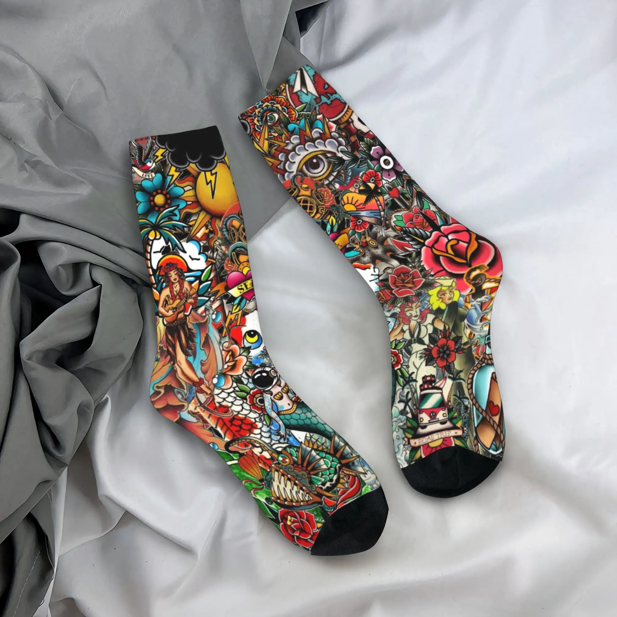 Colorful Street Skull Graffiti Socks  Anti-Slip Stockings Couple Warm Soft Running Sports Socks Autumn Casual Graphic Socks