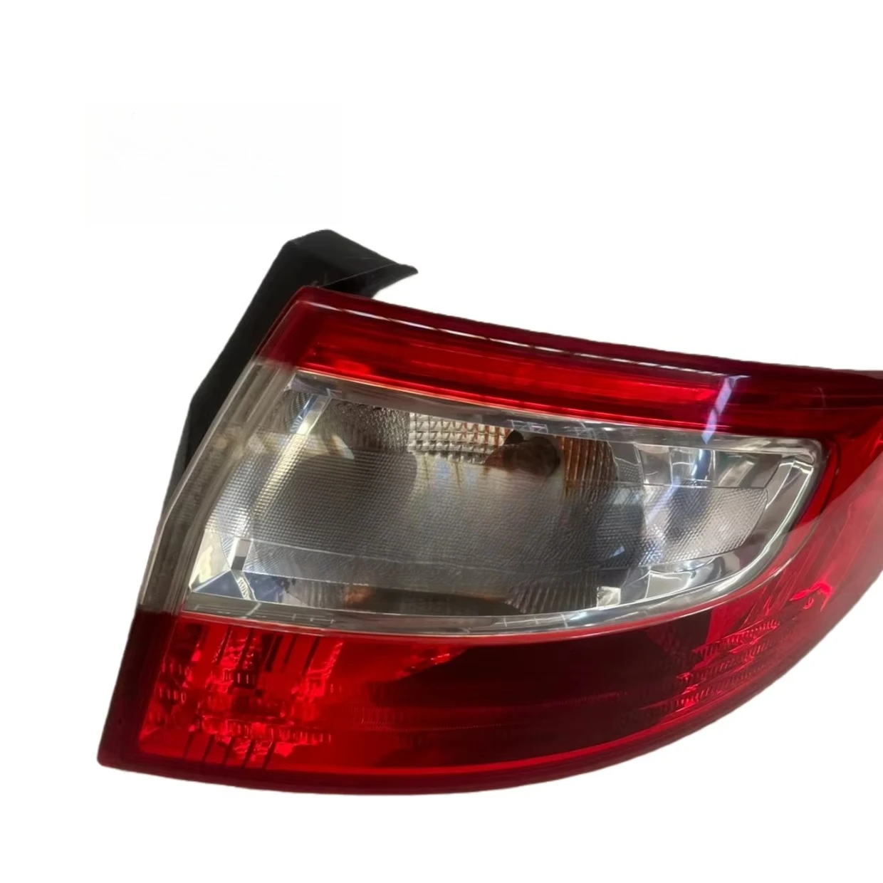 

1 Set for Renault Fluence Rear Tail Lamps-Genuine Part Perfect Working Order Pristine Condition Scratch-Free Lens