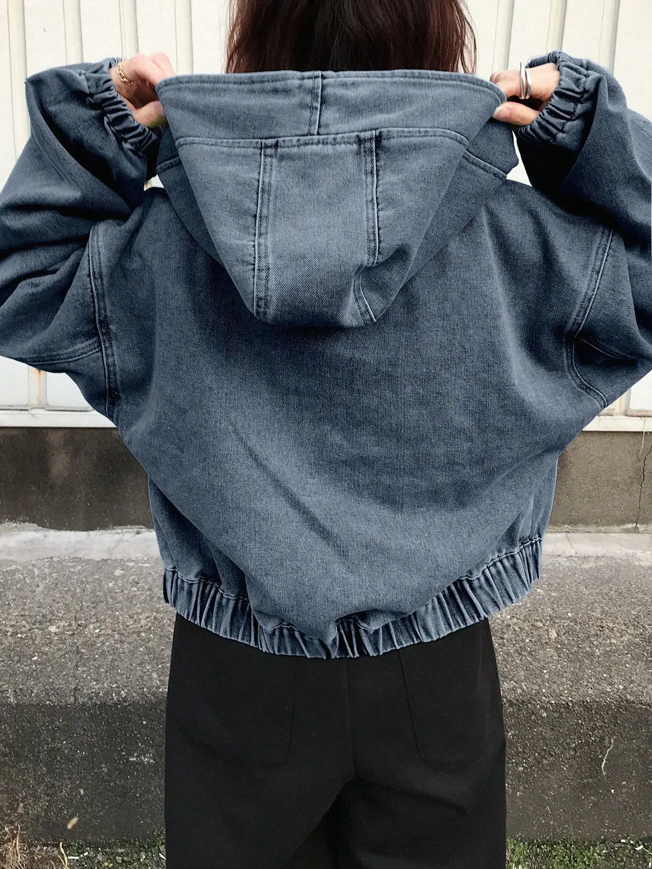 FRIFUL Women Dropped Shoulder Long Sleeve Zipper Front Drawstring Hooded Denim Jacket
