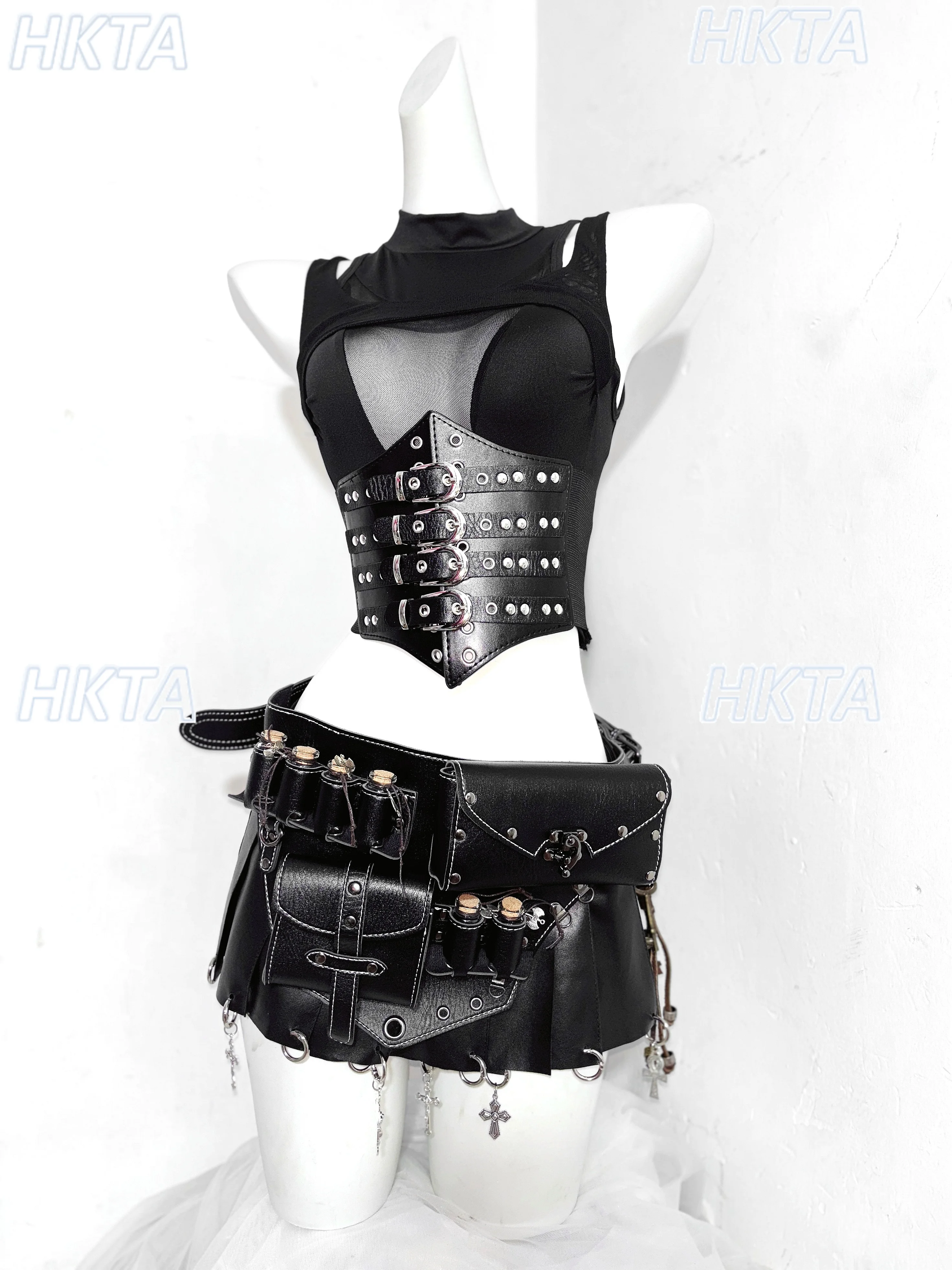 

Subculture Dark Goth Y2k Slim Fit Сексуальный черный жилет Топ Женский Хэллоуин Косплей Кожаный пояс Короткая юбка Комплект из двух предметов