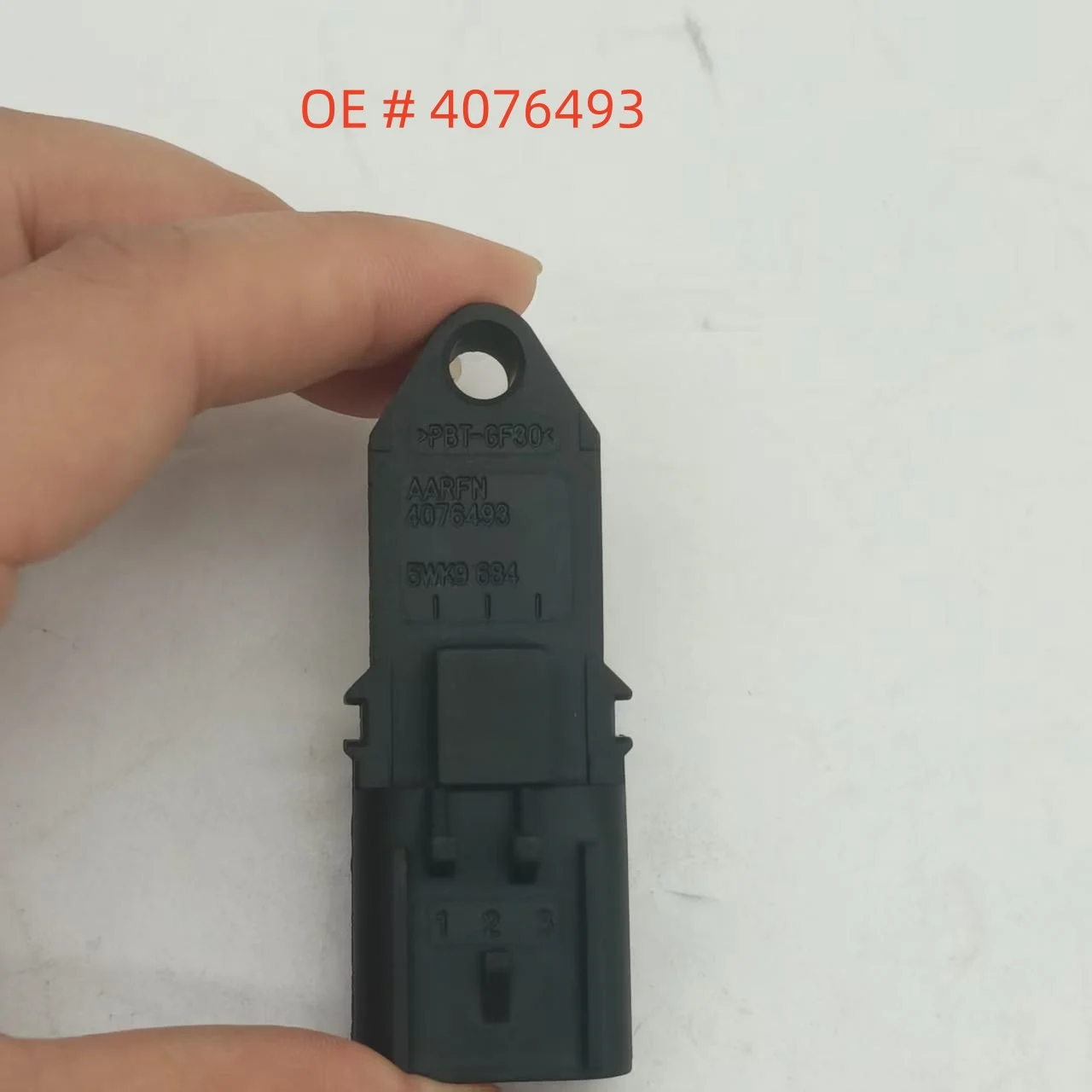 high quality new 4076493 Ambient Air Pressure Sensor for Cummins 4ISBE 6ISBE ISF2.8 3.8 QSB QSL ISX QSX