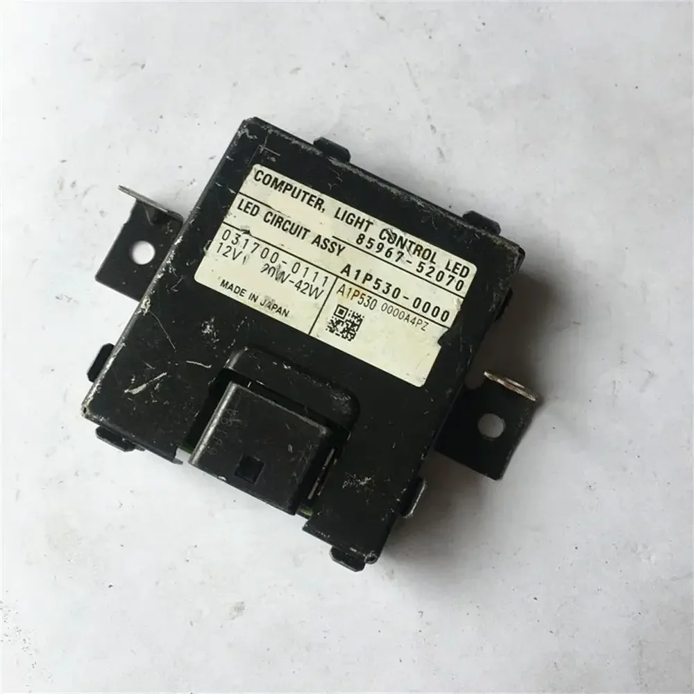 

Original 85967-52070 031700-0111 Headlight Computer Light Control LED CIRCUIT A1P530-0000 85967 52070 031700 0111