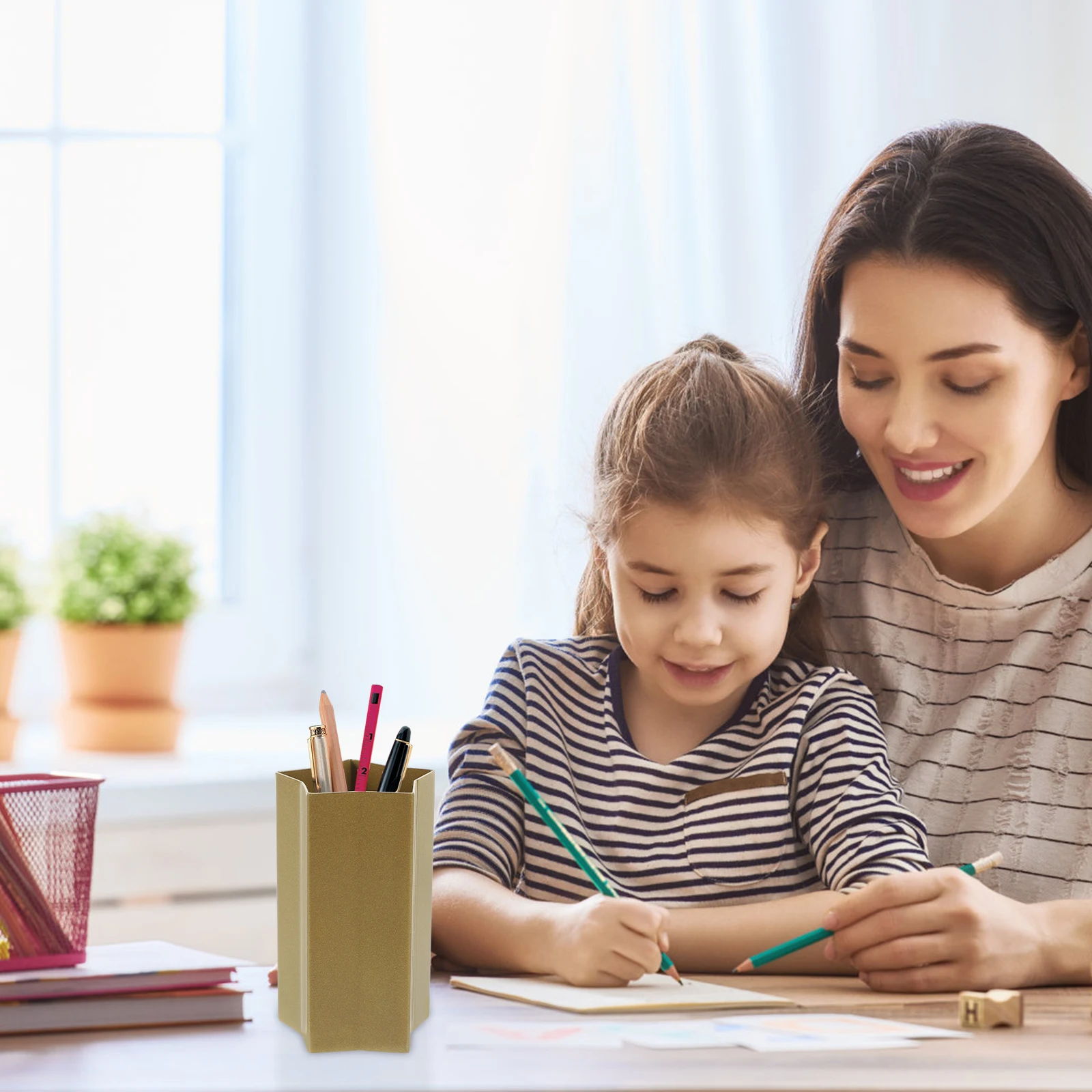 

Makeup Brushes Office Supply Organizer Cup Holder for Desk Pencil Stationery Storage Can Cups