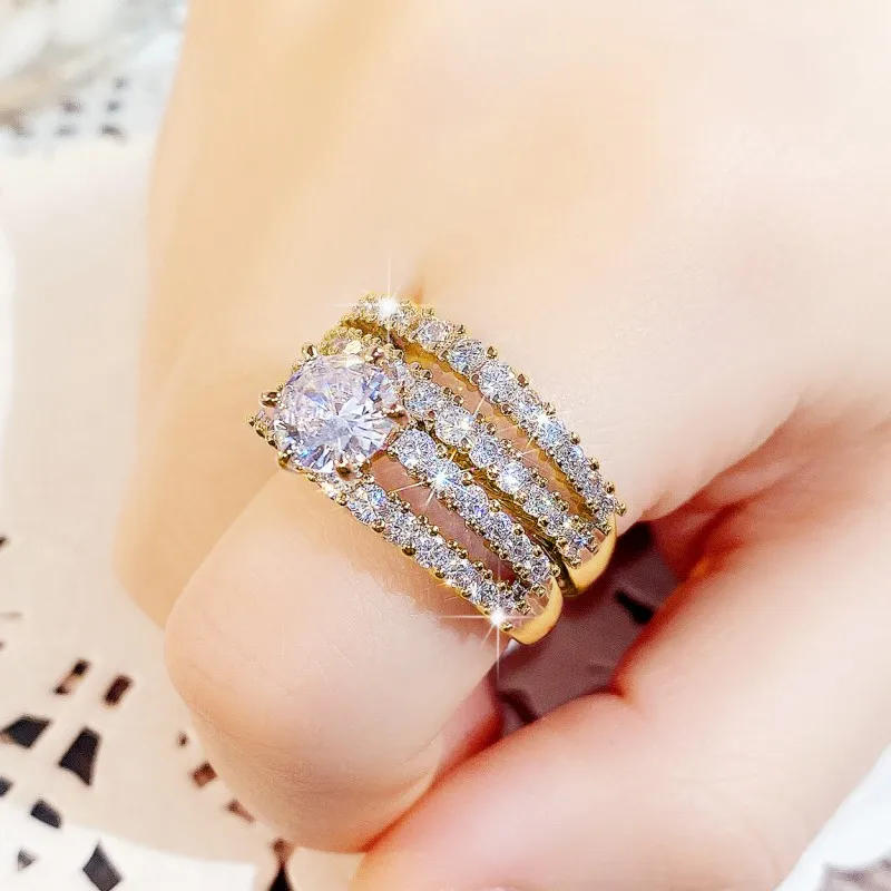 Huitan Trendy Hohl Set Ringe Voll Bling Iced Out CZ Stein Luxus Frauen Hochzeit Verlobung Ringe 2Pcs Set Schmuck drop Shipping – Detail 6