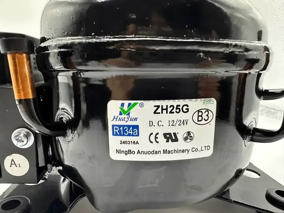 Compressor DC 12V 24V Suitable for Car Ship Refrigerator Freezer Mini Refrigerator Freezer Compressor ZH35G R134a