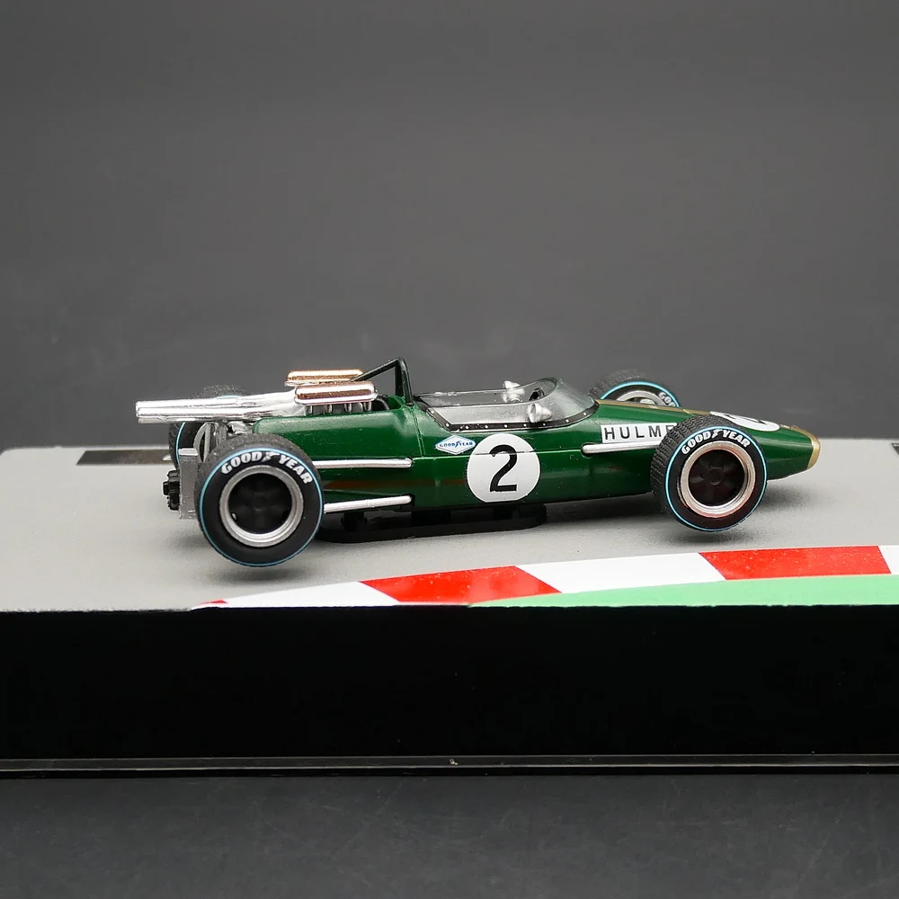 Ixo 1:43 Brabham BT24 1967 Denis Hulme Diecast Car Model Metal Toy Vehicle