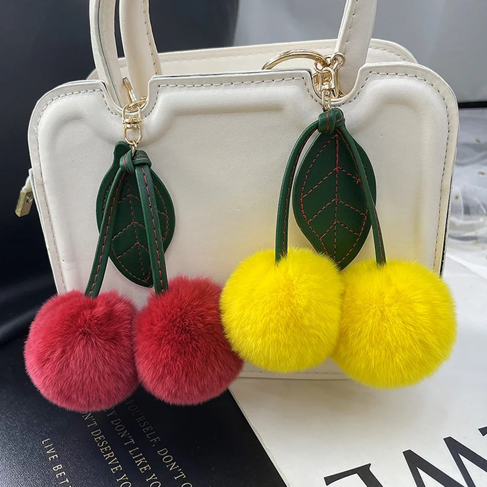 

Keychain Key Fob Bag Pendant Fluffy Cherry Keyring Bag Hanging Leaf Artificial Rabbit Fur Ball Key Holder Plush Bag Accessories