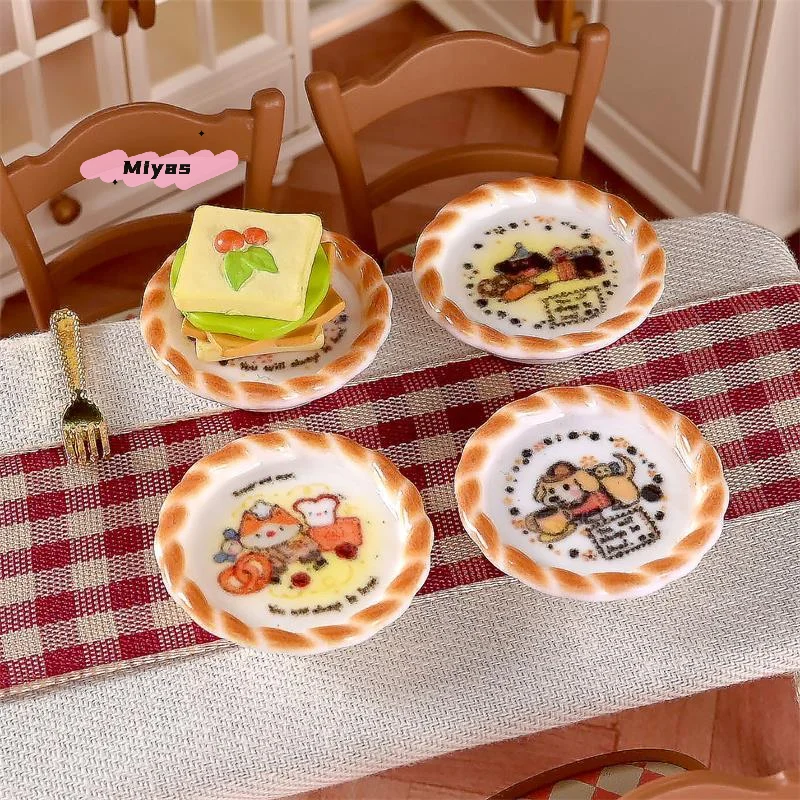 10 個ドールハウスミニチュア子犬犬プリントパンモデルかわいいドールハウスアクセサリー装飾ごっこ遊びおもちゃ