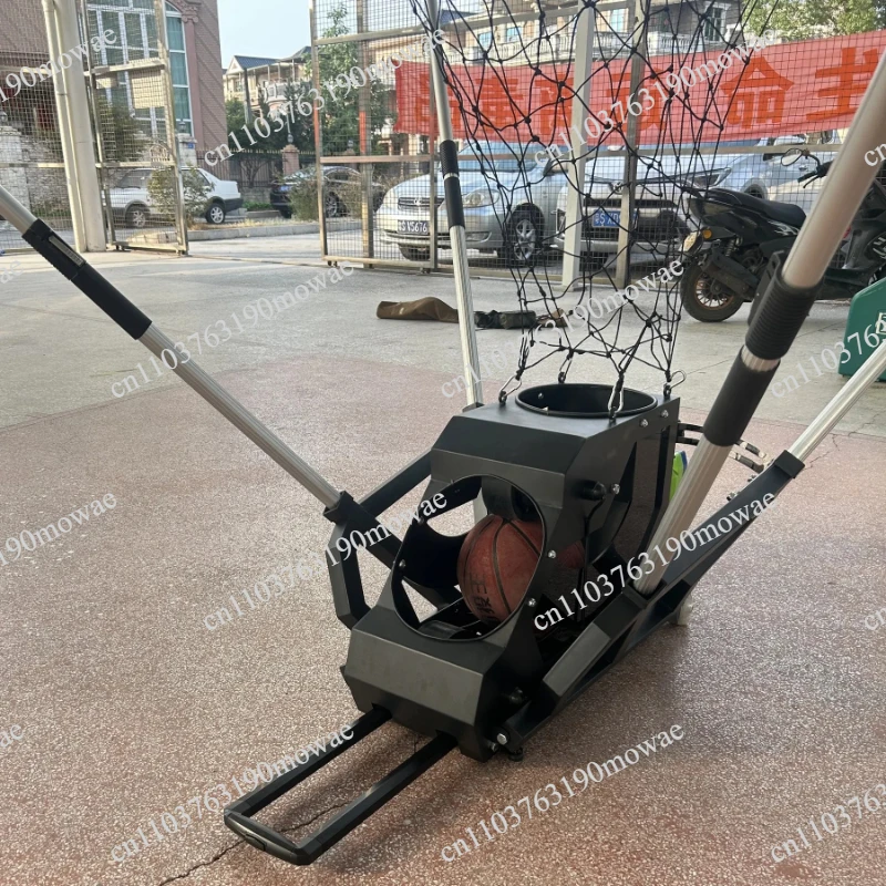 Small basketball automatic serve machine two or three points ball return device basketball machine car