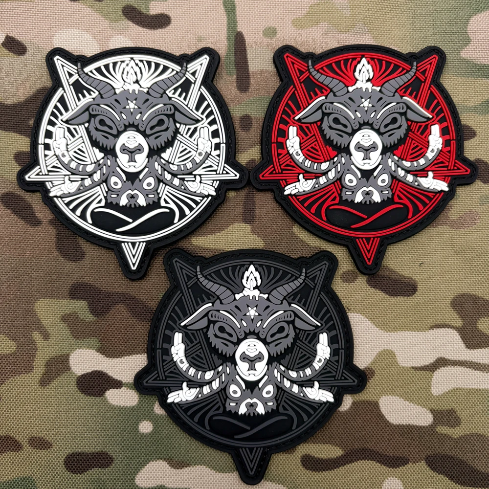 

A Goat Pattern Pvc Morale Patch Sticker Badge, with a Glow-In-The-Dark Effect, Perfect for Use on Armbands, Backpacks, and Tactical Vests, Clothing Decoration Embroidery Patches, Soft Rubber