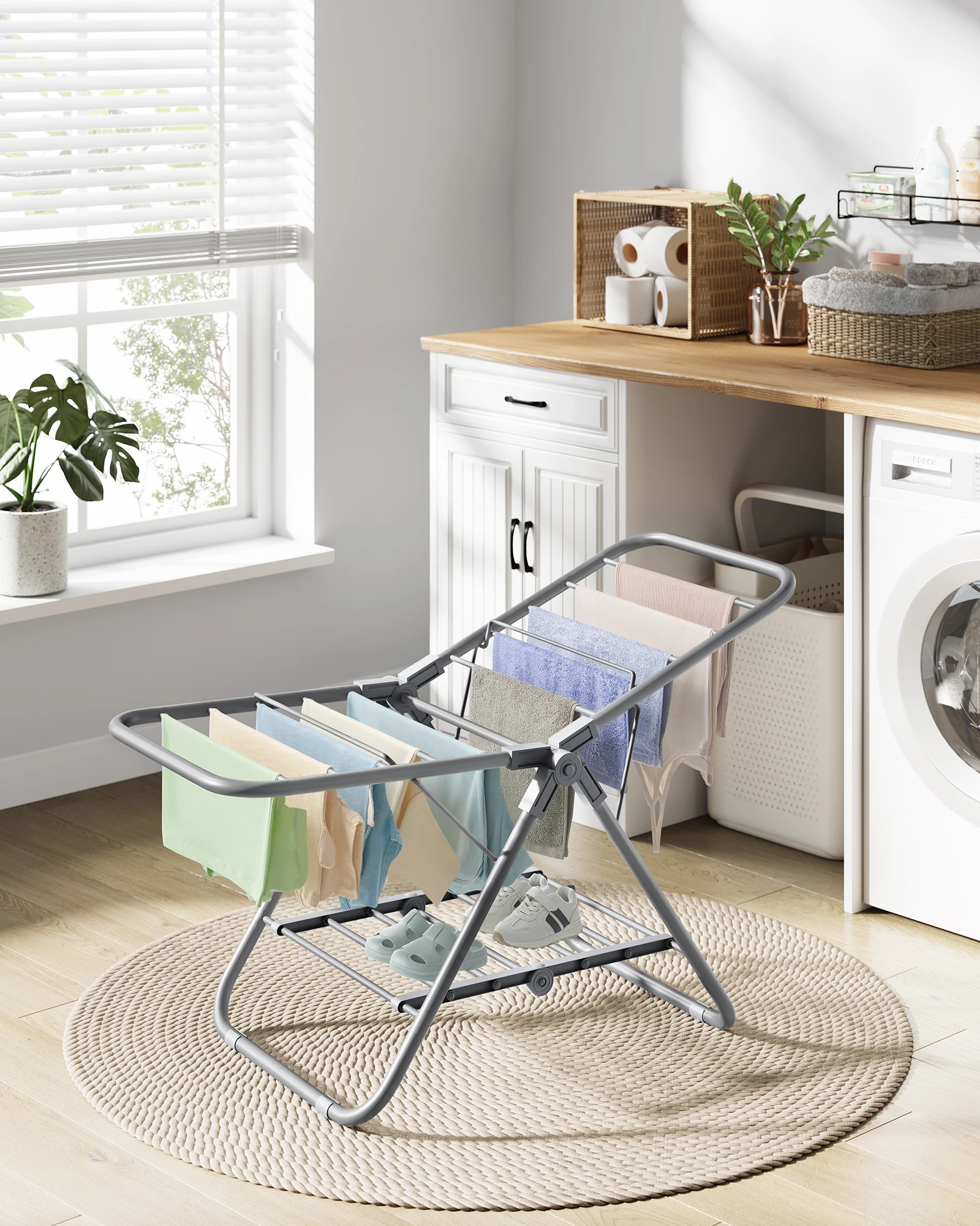 SONGMICS Small Folding 2-Wing stand Booth dryer