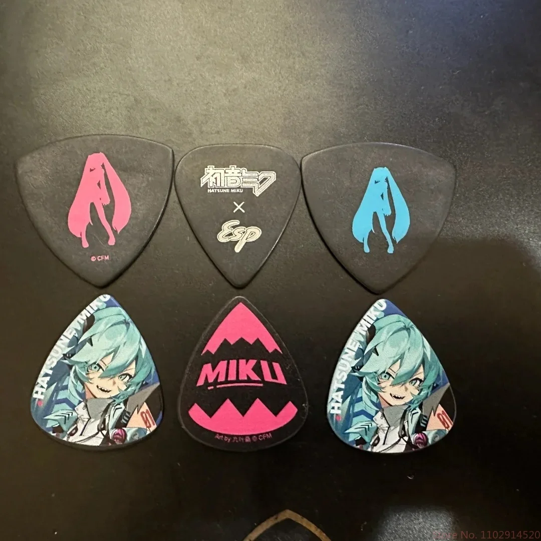 Moeyu Hatsune Miku Guitar Pick Exciting Singing Rave Series Miku Secondary Anime Peripheral Genuine Decoration