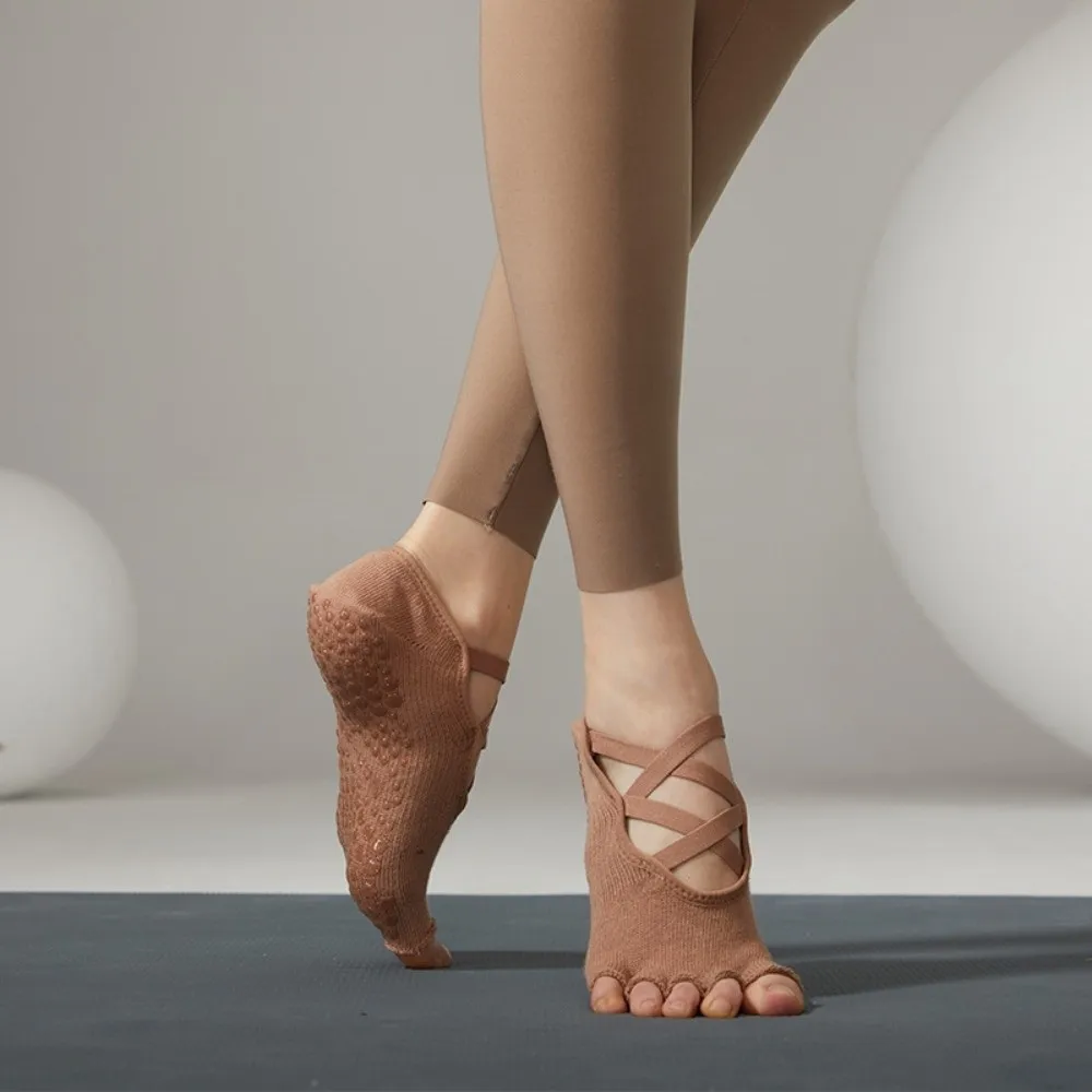 

1 Pair Anti Slip Five Finger Yoga Socks Full Five Finger Cross Strap Split Finger Yoga Socks Half Open Heel Protector