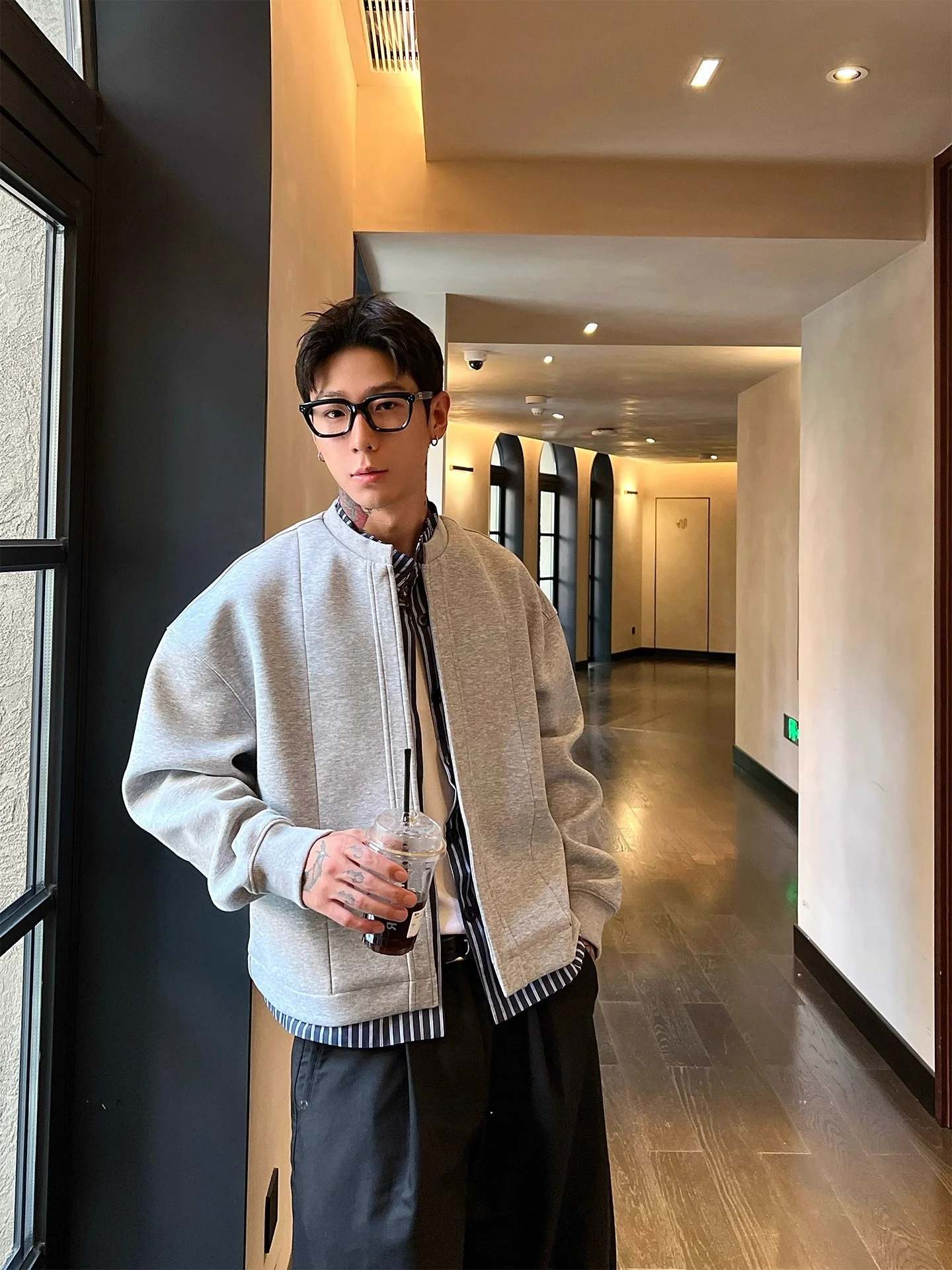 

Men's ort Loose Flight Jaet Fake Two-Piece Air Layer Inner ket Casual Sle Polyester Fiber Anti-Wrinkle Zipper Design