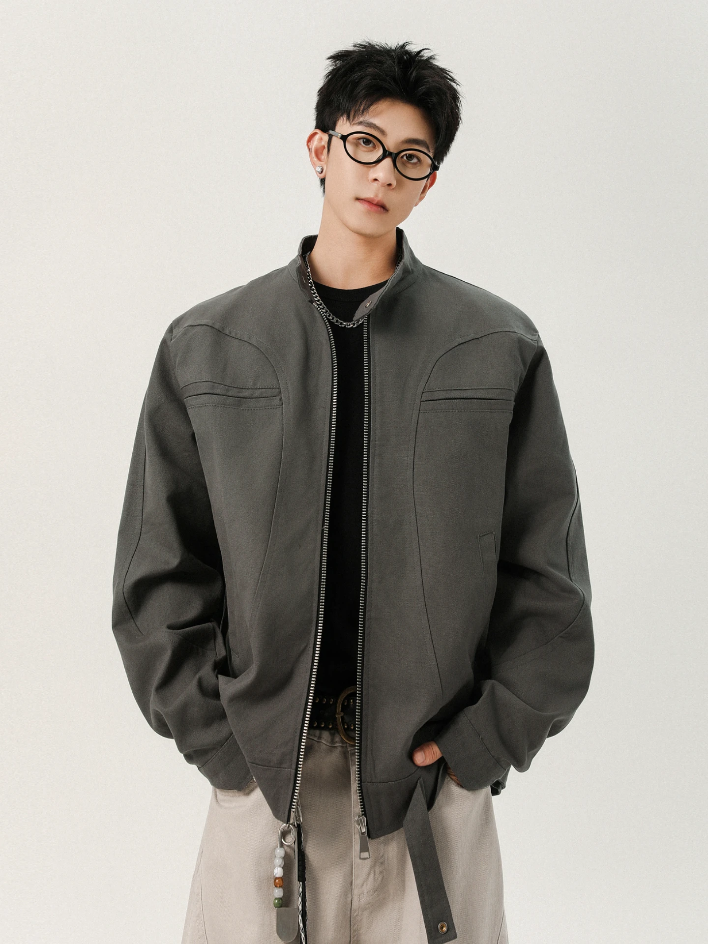 

Tide Brand American Retro Deconstruction Splicing Stand-up Collar Jacket Men's and Women's Cleanfit Short and Wide Casual Jacket