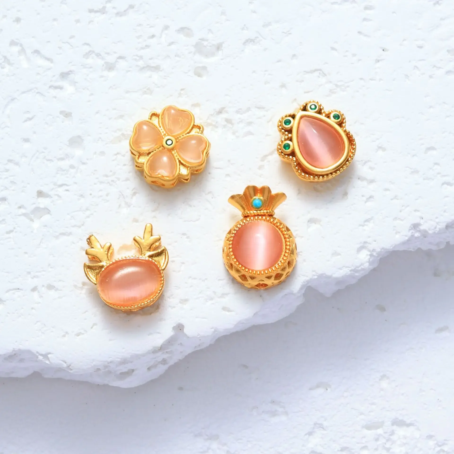 5 Pieces Copper Gold-plated Cat's Eye Four-way Spacer Beads DIY Pearl Bracelet Necklace Hand String Jewelry Accessorie Wholesale