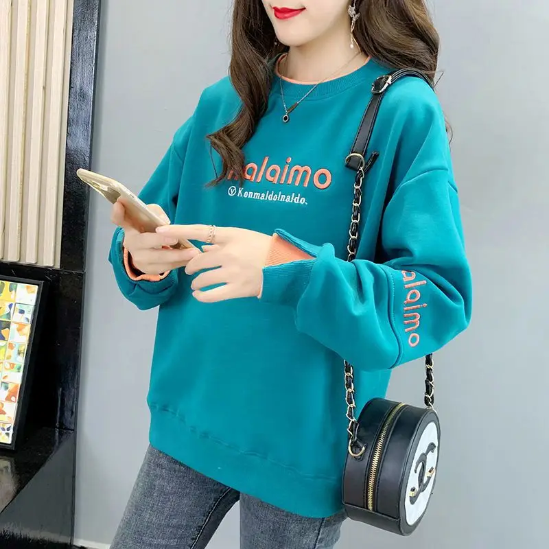 Fashion O-Neck Spliced Letter Embroidery T-Shirt Female Clothing 2023 Autumn Winter Loose Casual Tops Fake Two Pieces Tee Shirt