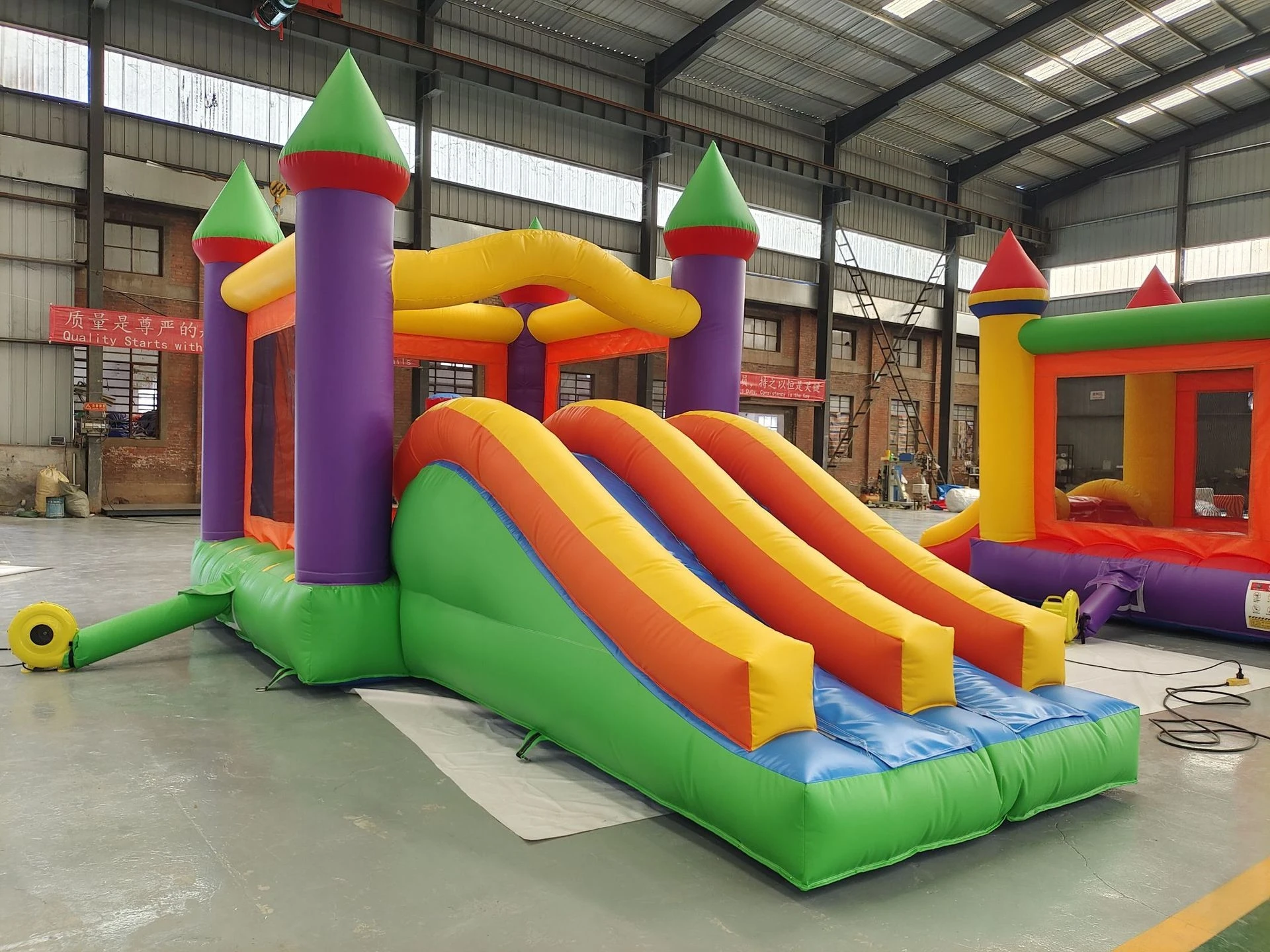

Commercial Grade Castle Bounce House Inflatable Bouncer for Indoor & Outdoor Play Party Event Decor for Business Rental