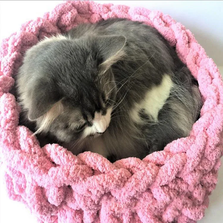 2023 New Product Creativity Hand-woven Pet Kennel Filler Cotton Coarse Wool Cute Soft and Comfortable Cat Or Dog Little Box