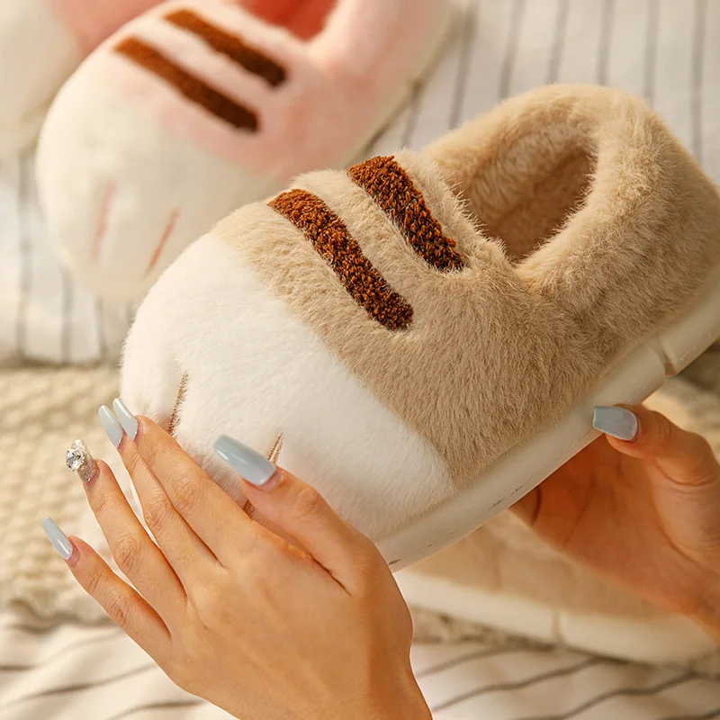 

new arrival pink cat paw feet for slippers women fluffy home shoes Couple winter warm slip on animal claw slipper furry loafers