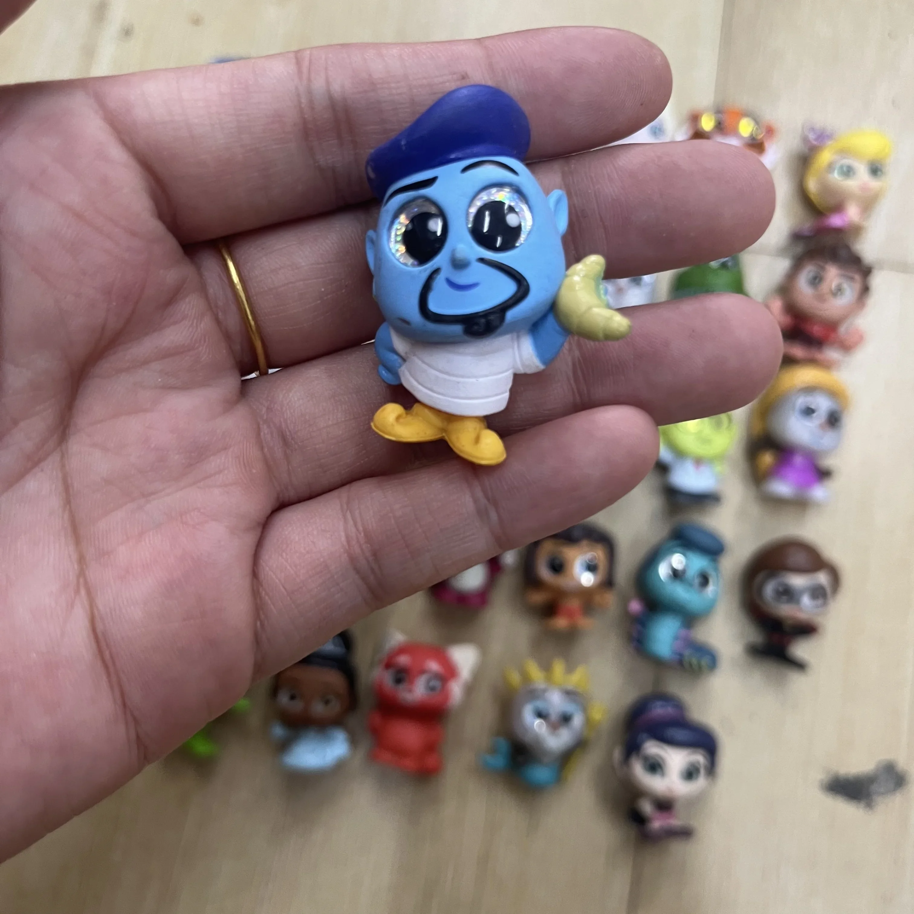 Disney Anime Figures Doorables Kawaii Mickey Princess Anna Elsa Kawaii Big Eyed Doll Collection Model Toys Kids Gifts