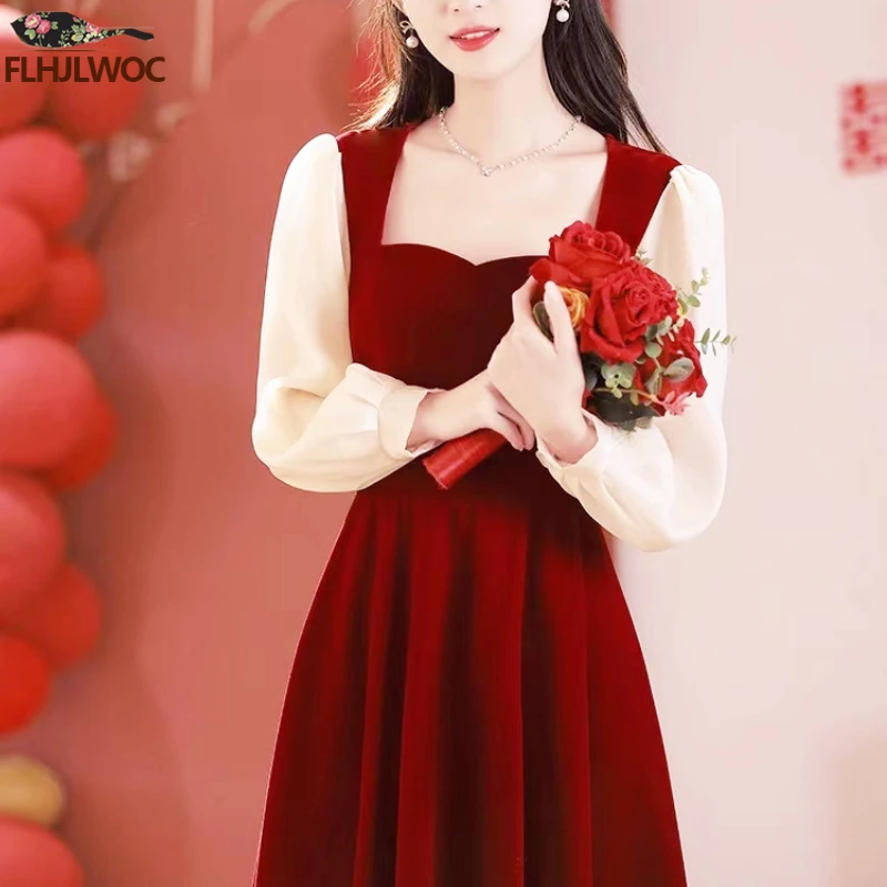 2023 New Chic Elegant Annual Meeting Red Dress Fashion Women Fashion Square Neck French Design Long Velvet Dresses Vestidos