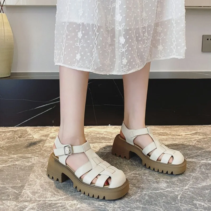 

New Women's Shoes Classic Retro Platform Roman Sandals for Woman Fashion Hollow Out Casual Shoes Designer Shoes Sandalias Mujer