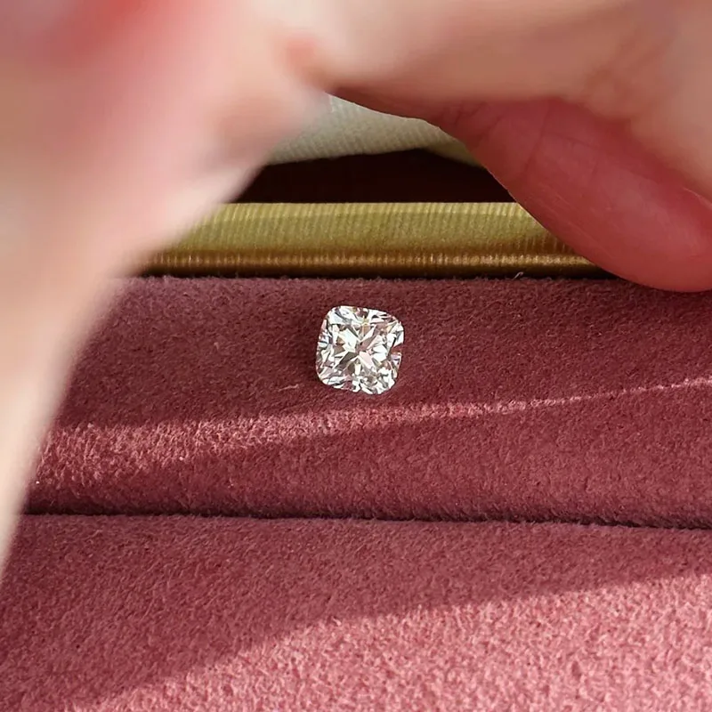 IGI Certified 1CT-3CT Cushion Cut Lab Grown Loose Diamonds DEF Color VS/VVS Clarity CVD & HPHT Selection