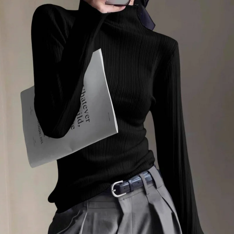 Half high neck knitted base sweater for women in autumn and winter  paired with a tea infused top underneath