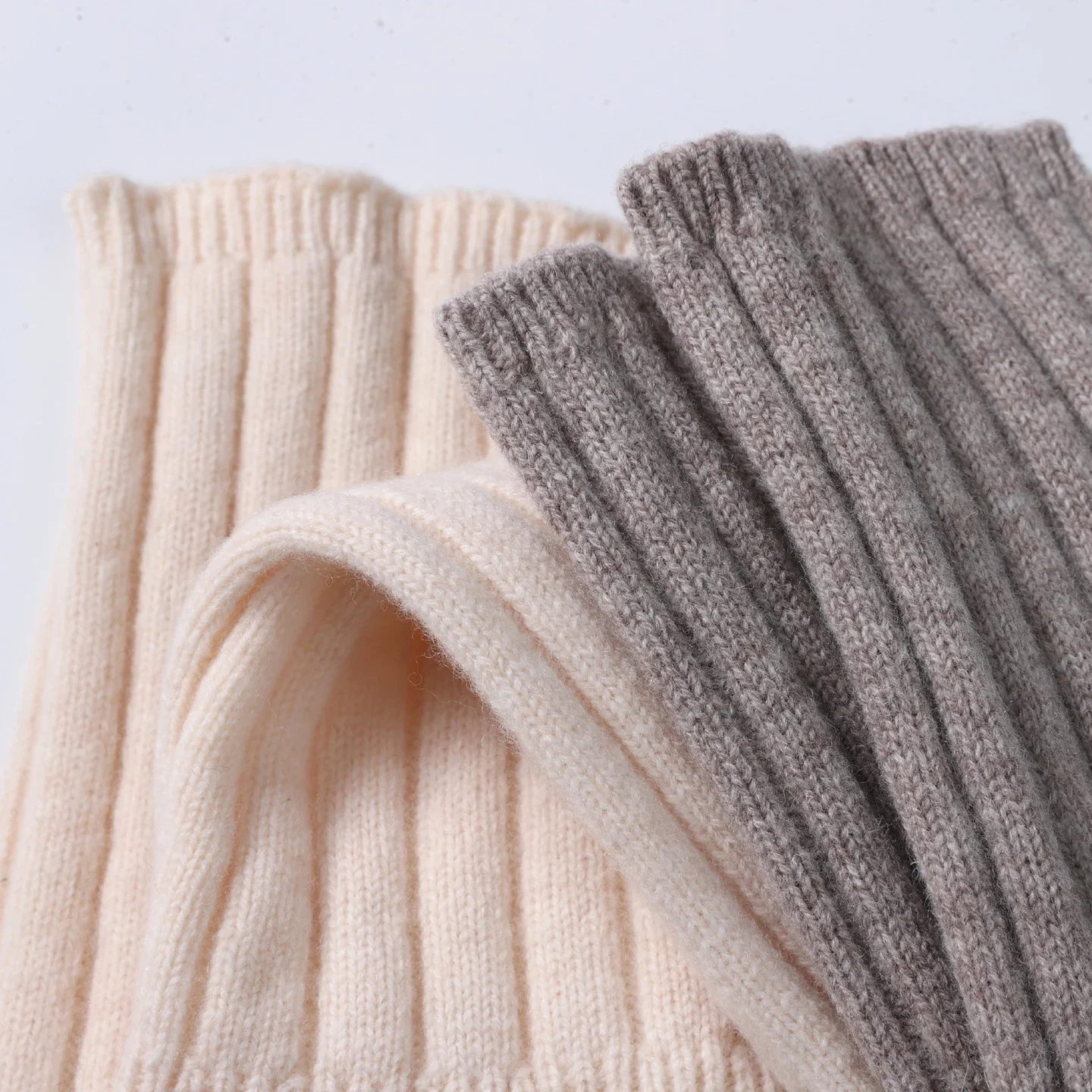 Women 100% Pure Wool Ribbed Knit Leg Warmers Y2K Style Stacked Leg Cuffs Autumn Winter Thermal Knee Warmers Daily Outfit - view 6