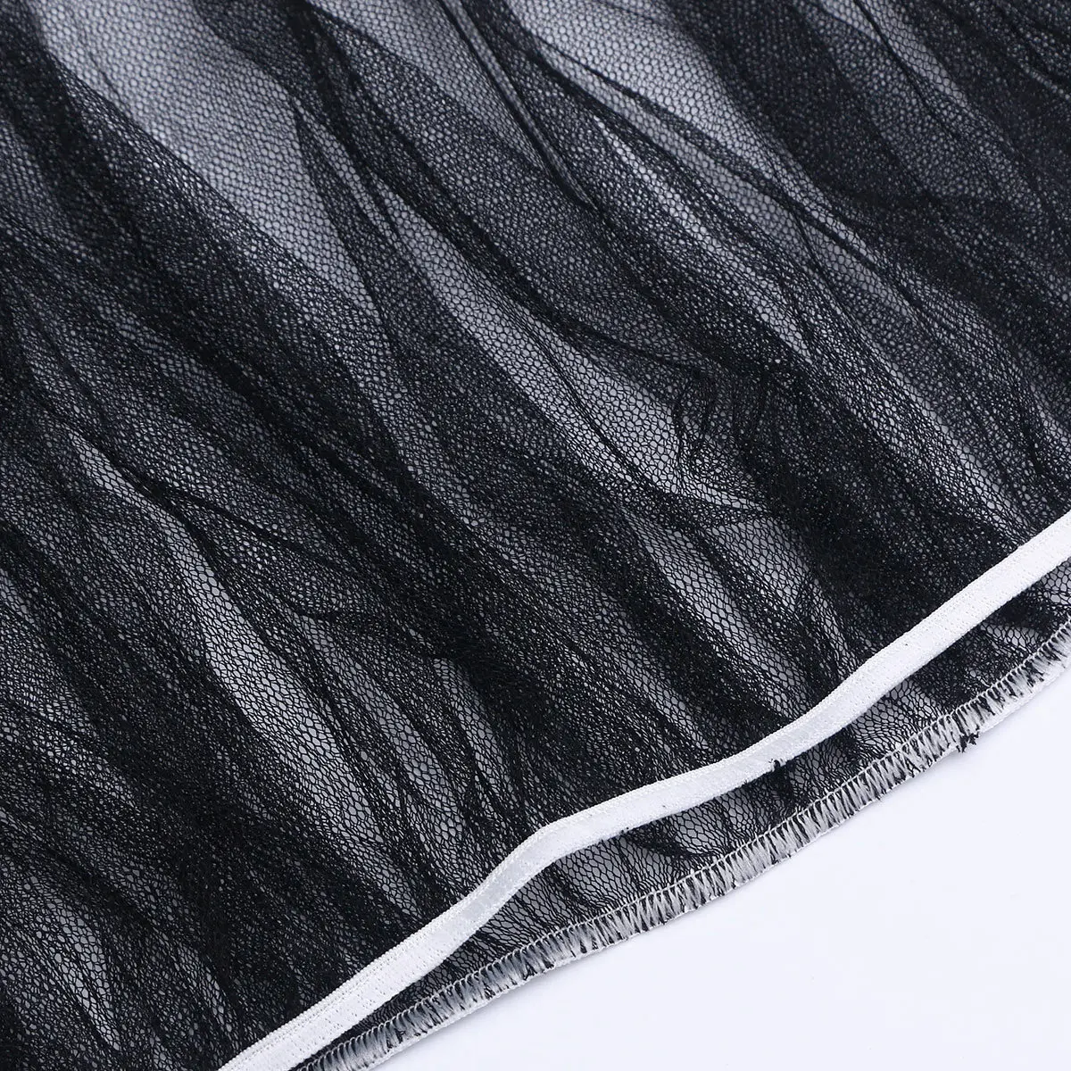 rede-mosquiteira-para-carrinho-de-bebe-cobertura-elastica-em-tecido-de-poliester-protecao-contra-insetos-compativel-com-a-maioria-dos-carrinhos-e-carrinhos-de-bebe-malha-preta