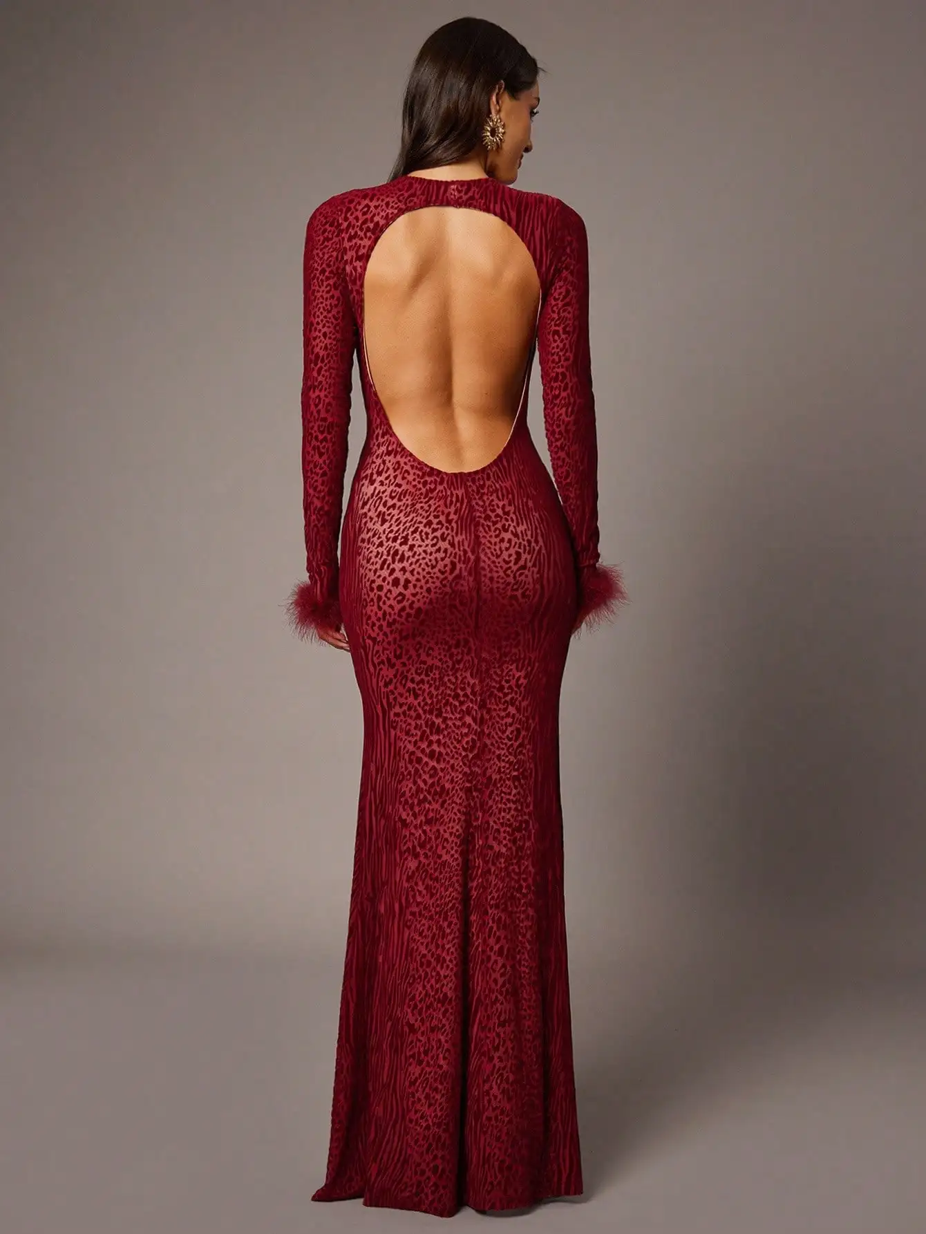 

Burgundy Animal Print Long Sleeve Backless Evening Dress