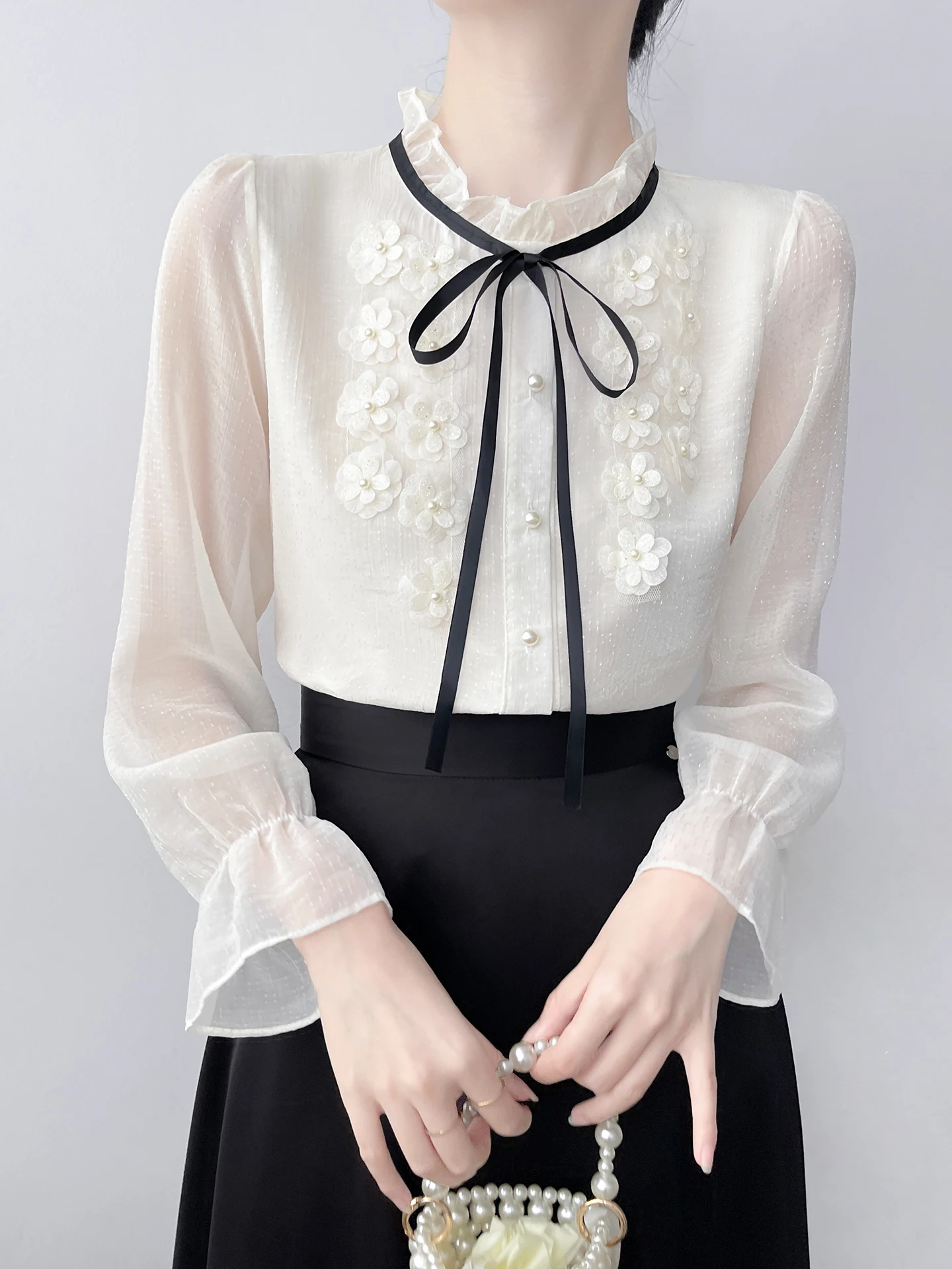 

Korean Sle Long Sve Women's irt Stand Collar Chiffon Inner Wear Floral Embroidery Belted Layering Top Commute Faion
