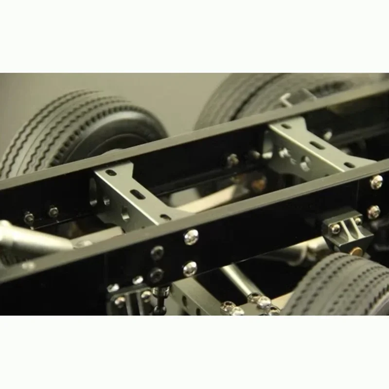 Metalowa belka symulacyjna w skali 1:14 do mostu dla ciężarówek RC Tamiya SCANIA 770S R620 VOLVO BENZ Arocs MAN TGX