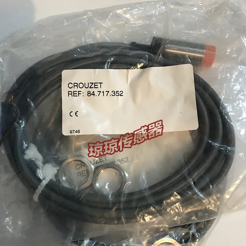 French Gaunos CROUZET Proximity Switch REF 84.717.352
