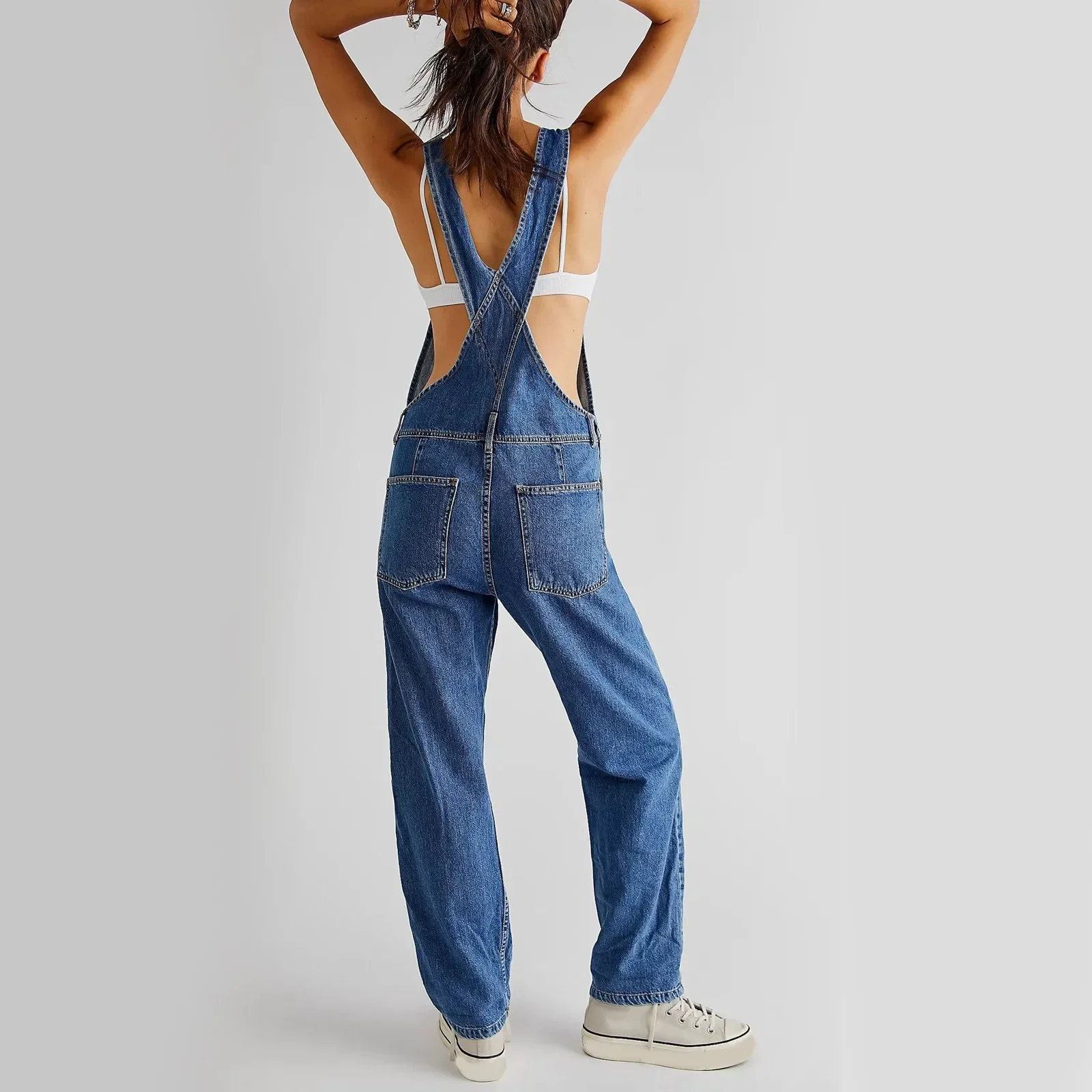 Women Jeans Jumpsuit Rompers New Retro Big Pocket Denim Overalls Fashion Straight Denim Jumpsuits Cross Back Adjustable Strap