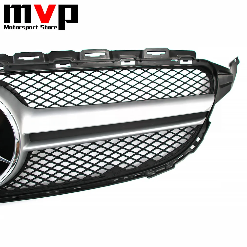 Рисунок 6 - Хромированная гоночная решетка в стиле AMG