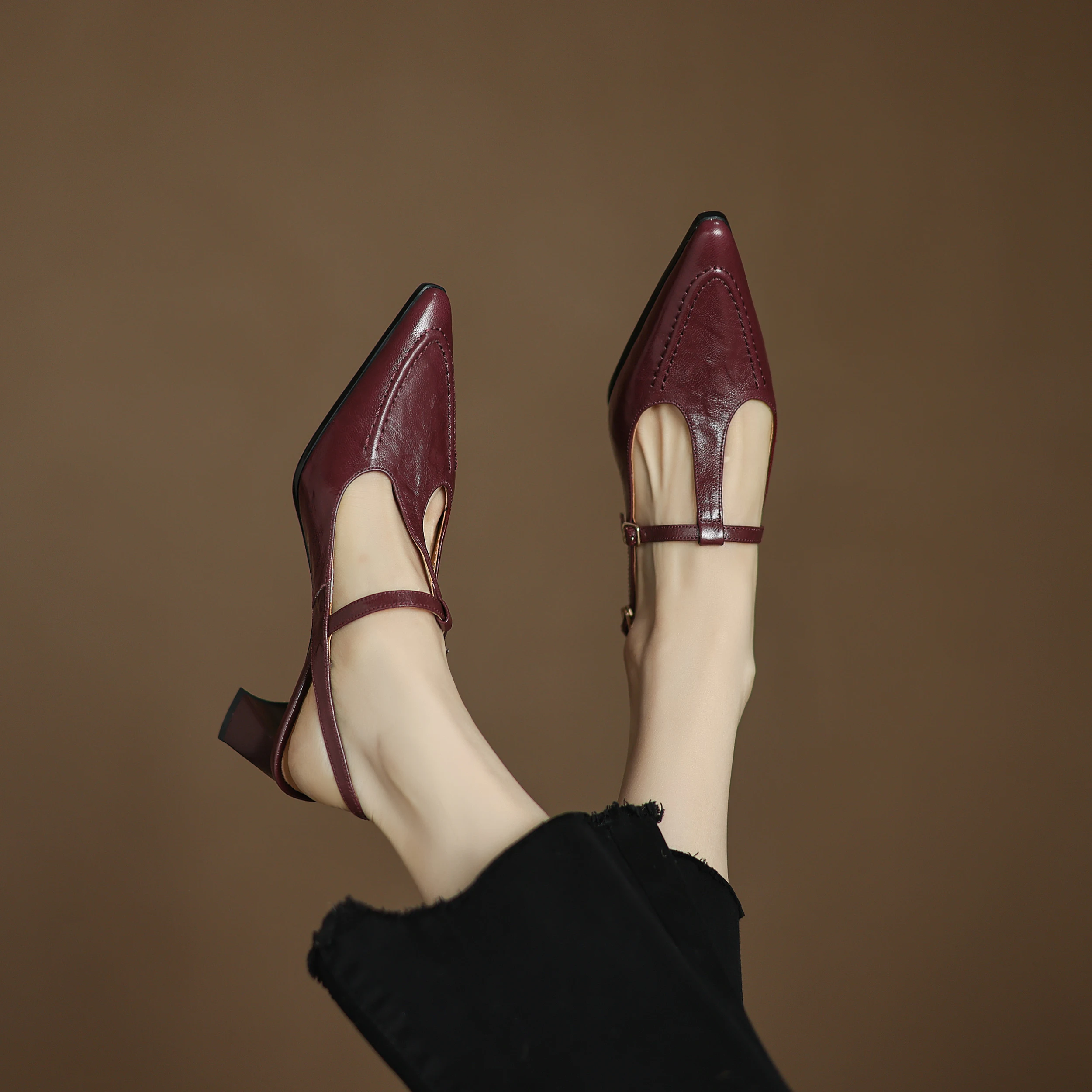 2026Spring summer women sandals natural leather plus size 22-25cm cowhide+sheepskin+pigskin pointed toe ankle buckle women shoes