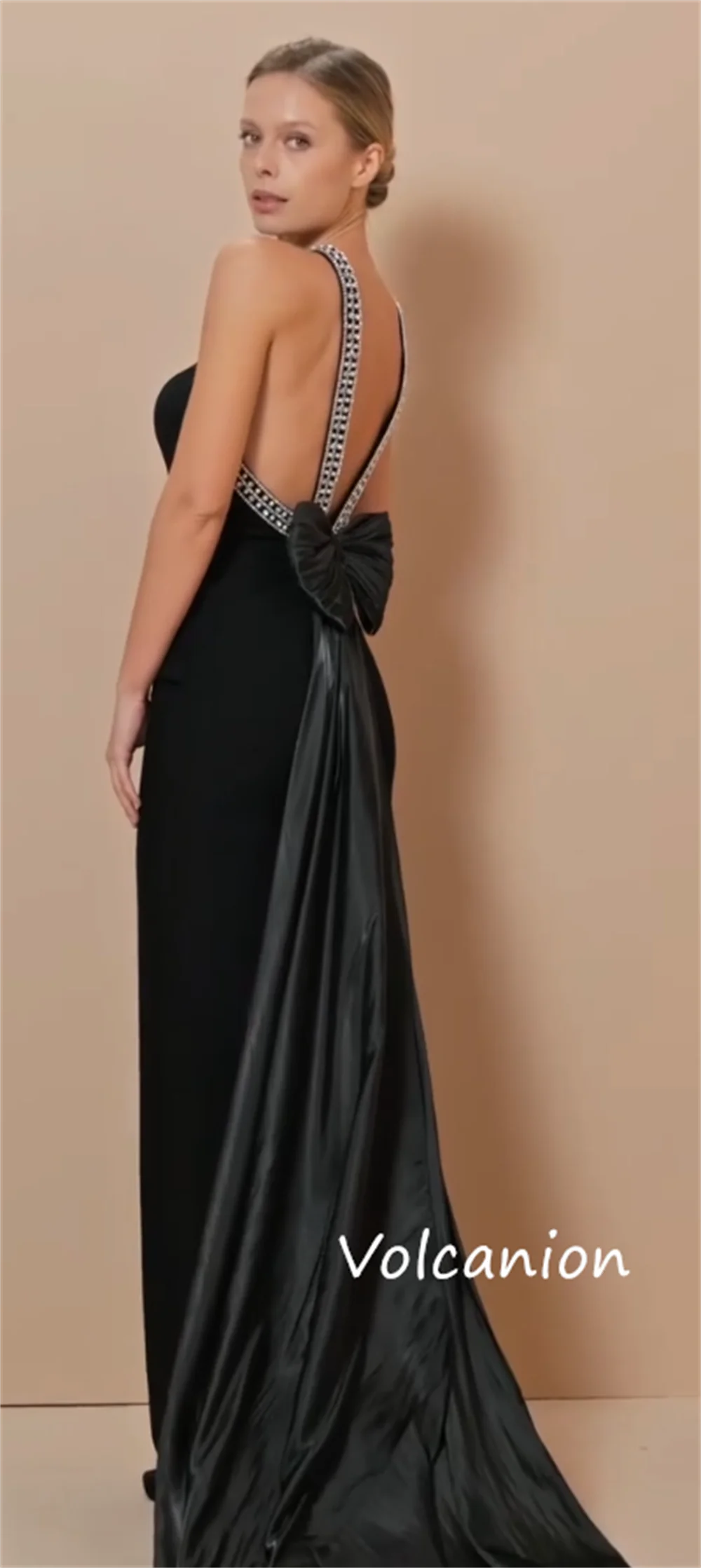 カスタマイズされたファッションジャージスパンコールトランペットホルターロングドレスオーダーメイドの機会モダンなスタイル絶妙な