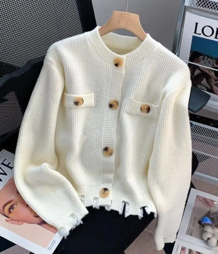 

The Sweet Wind Knitting Cardigan Female Short Style Wears The Tie-in 2023 New Style Design Feeling Chic Top Sweater Jacket