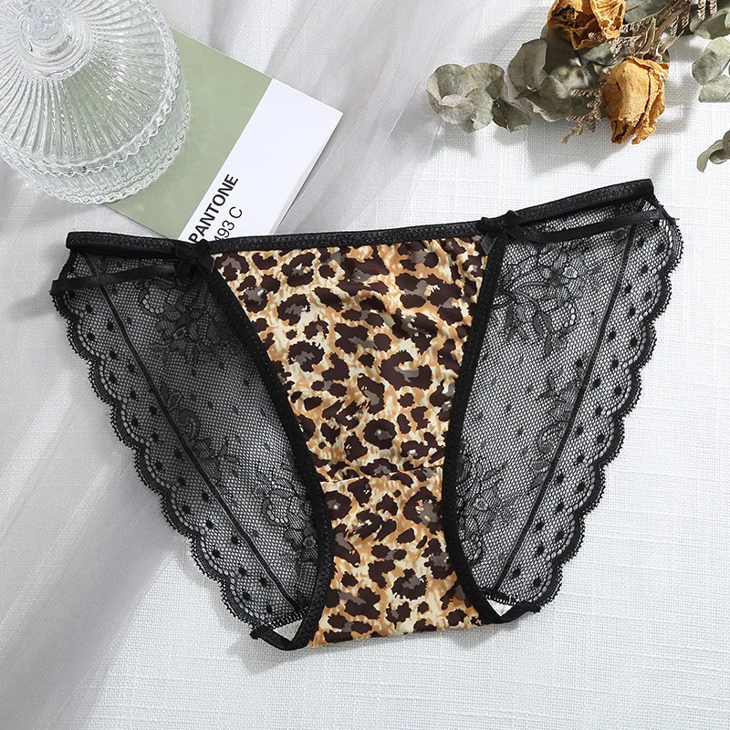 Ice Silk Print Panties Women Sexy Lace Wild Black Leopard Female\'s Briefs Mid-waist Underpants