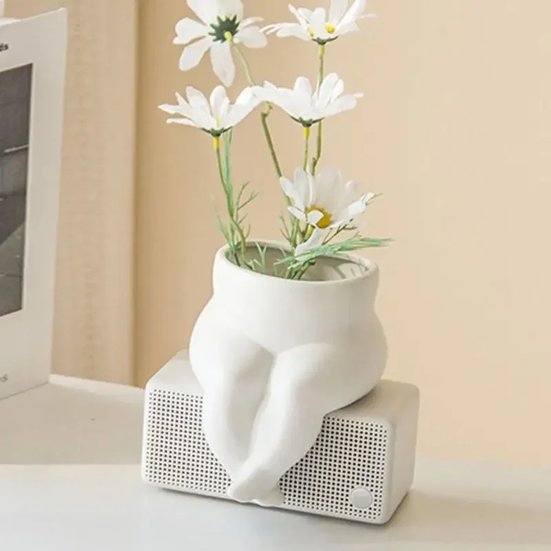 

Modern Body Art Ceramic Vase, White Matte Finish, High-Fired Flower Holder, Unique Sculptural Decor, Minimalist Table Display