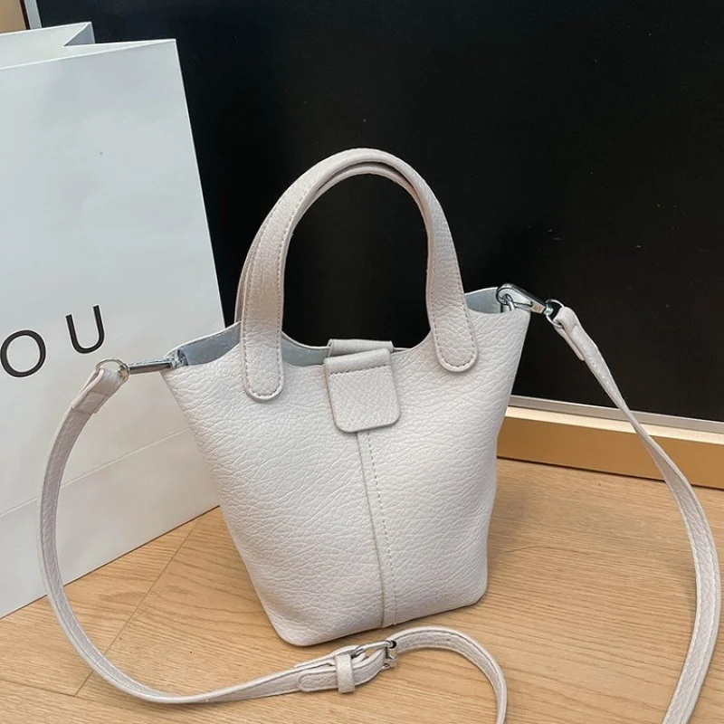 

Популярная классическая кожаная женская сумка-мессенджер, роскошная брендовая известная дизайнерская элегантная сумка через плечо, современная винтажная повседневная сумка ​