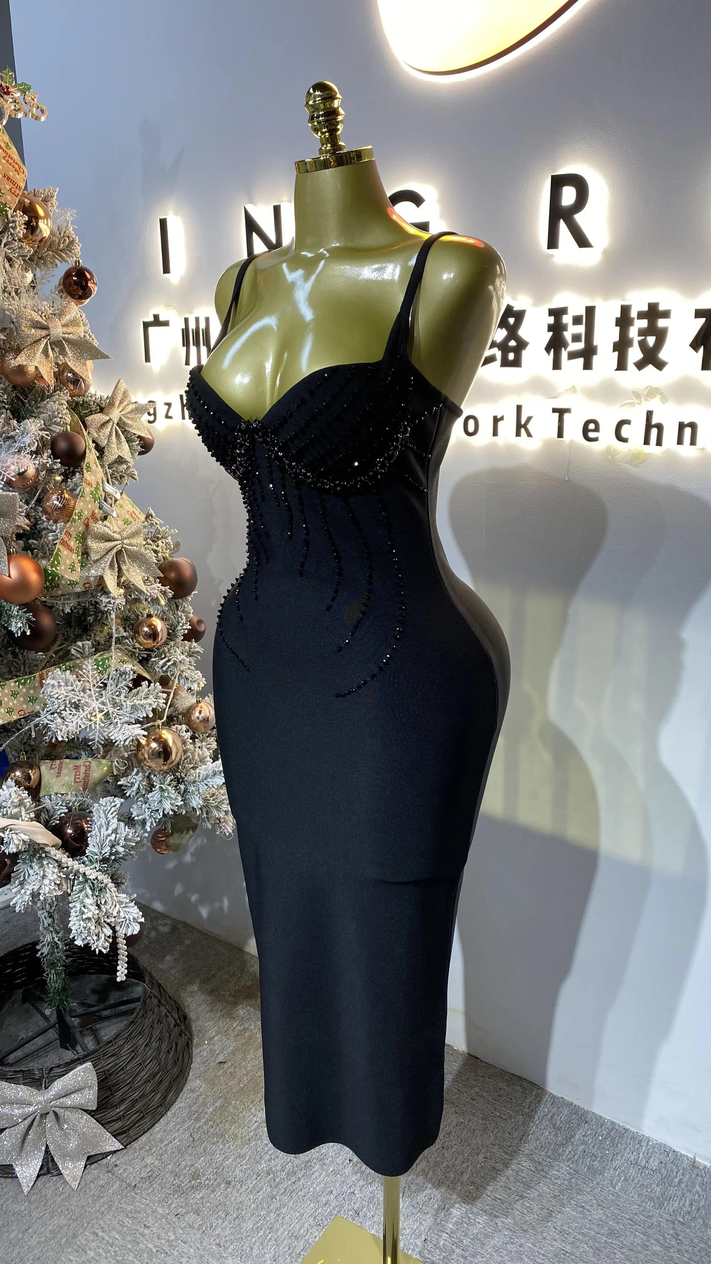 Robe à bandes moulante en perles à la mode de haute qualité, robe de soirée Maxi sexy sans manches en cristal-GZXX378