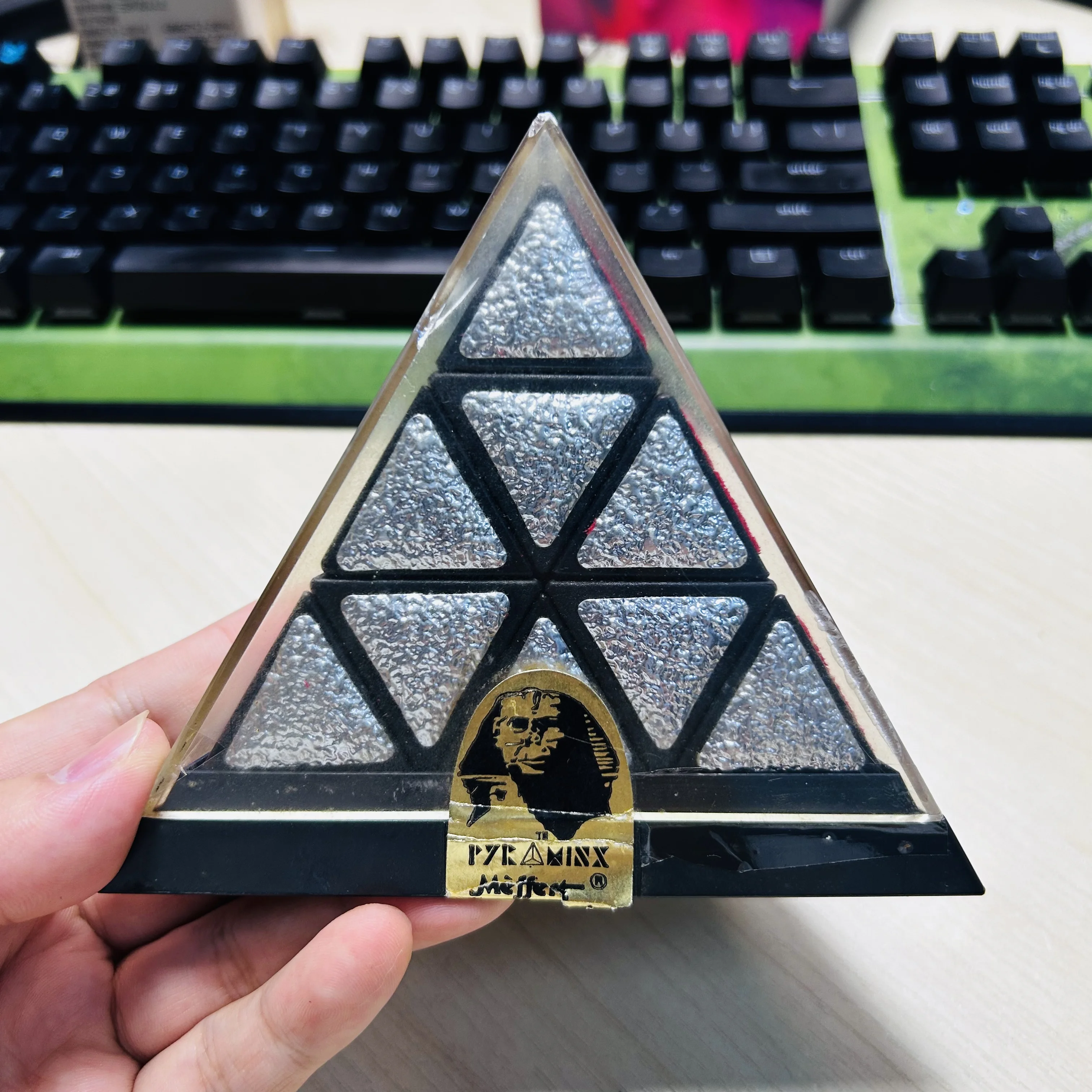 Meffert’s Blind Man Black Body Pyraminx Cube Collect cubes