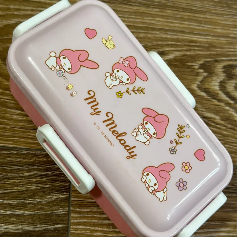 Caja Bento de personajes originales Sanrio Cinnamoroll My Melody, contenedor de almuerzo con cierre a presión de 4 lados de 525ml, almacenamiento de alimentos frescos Kawaii