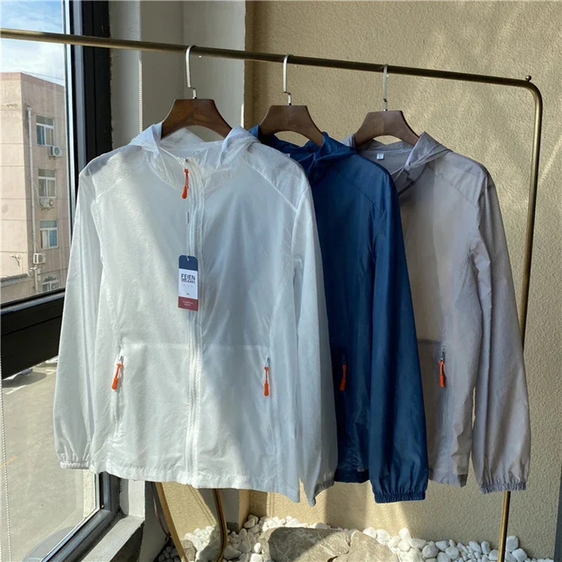 

Мужская и женская пара с капюшоном, ультратонкая, сверхлегкая, прозрачная, быстросохнущая, солнцезащитная, для кемпинга, пешего туризма, пальто, ветровка