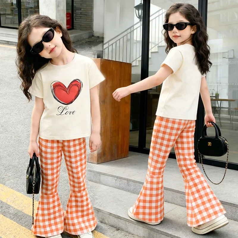 Girls' summer fashion set, heart-shaped printed short sleeved T-shirt and plaid flared pants, children's set Y2K