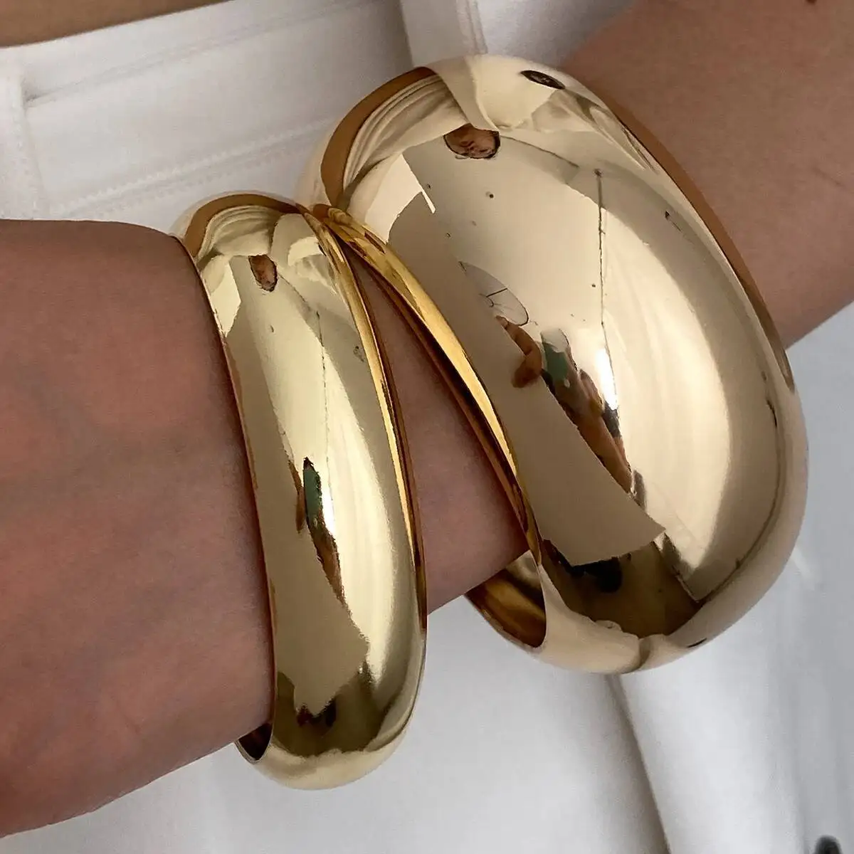 KunJoe 2 قطعة/المجموعة لامعة معدنية مستديرة كبيرة الإسورة سوار للنساء مبالغ فيها الهندسة تكويم واسعة سوار حفلة اليد مجوهرات #2