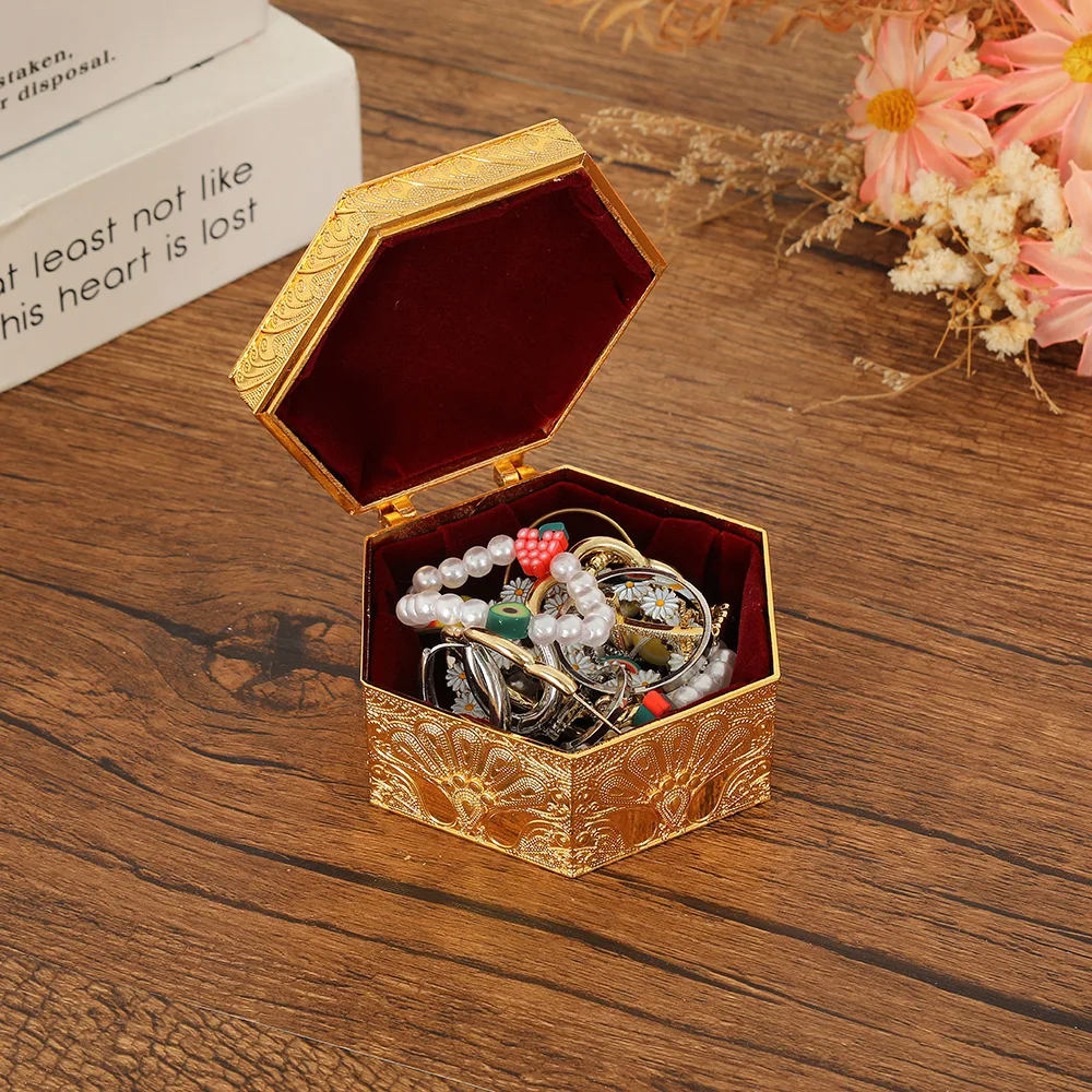 

Classical Hexagon Jewelry Ring Box Metal Decorative Jewelry Storage Container for Earrings Rings Engagement Tiny Ring Box